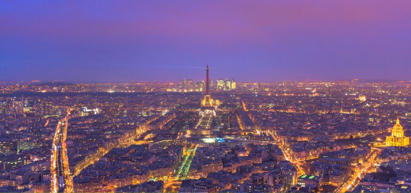 Header article sur lien entre pollution lumineuse et cancer du sein - vue de nuit de paris